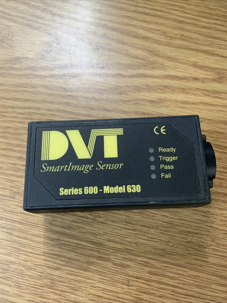 DVT 600 Series 630-C3E40 SmartImage Sensor Vision System Camera See Pics