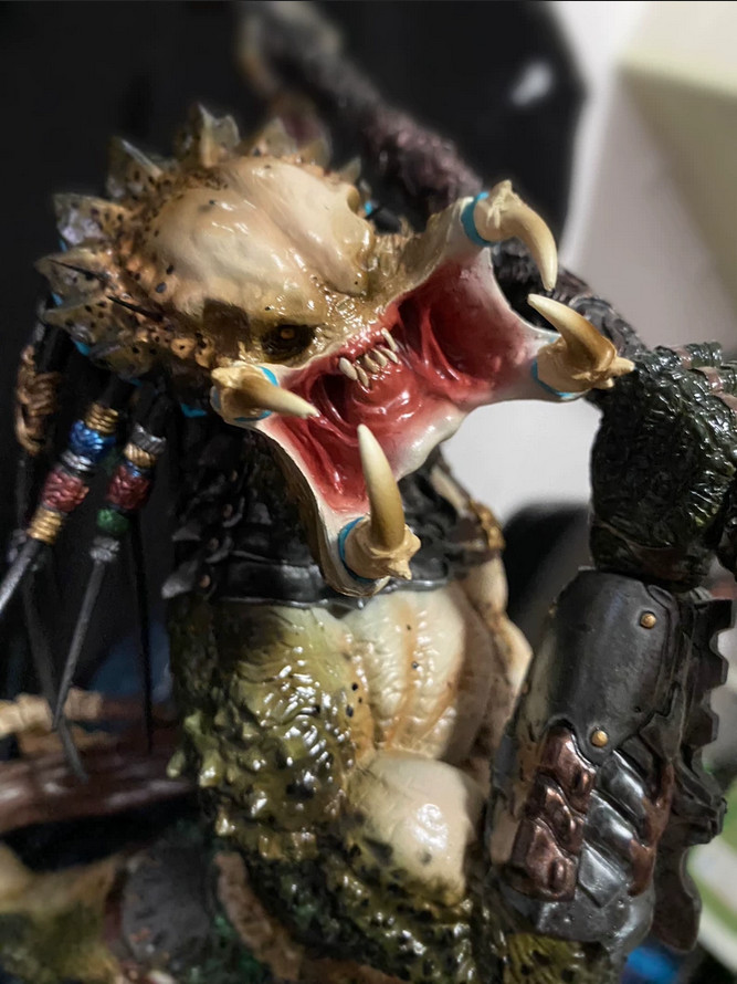 Narin Predator King VS Alien Queen model 1/6 scale painted statue