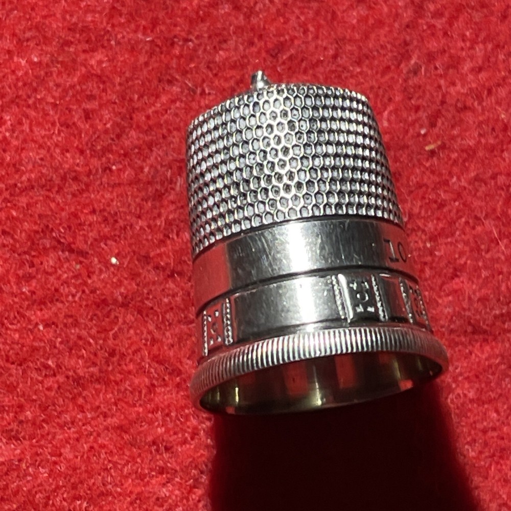 Vintage Simons Bros Sterling Silver Thimble Scrolls No Mono 10