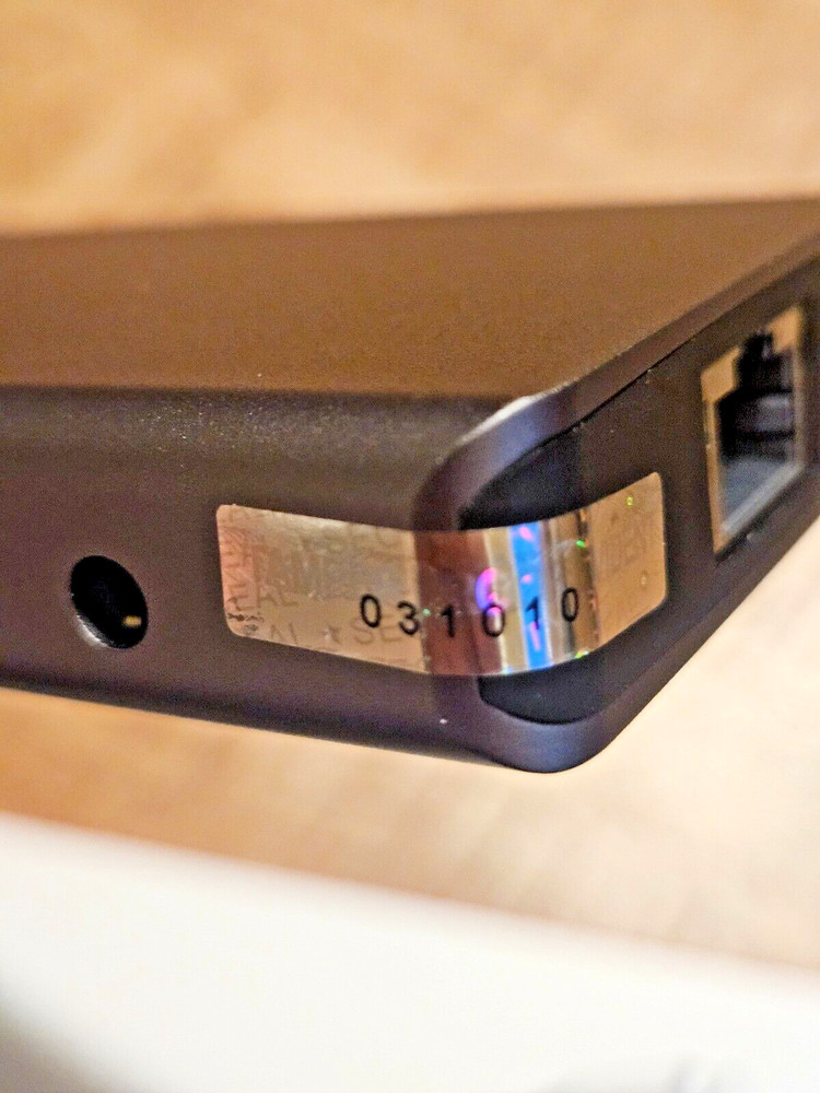 CODI. 13-IN-1 MULTI-PORT ADAPTER (USB-C CONNECTION)