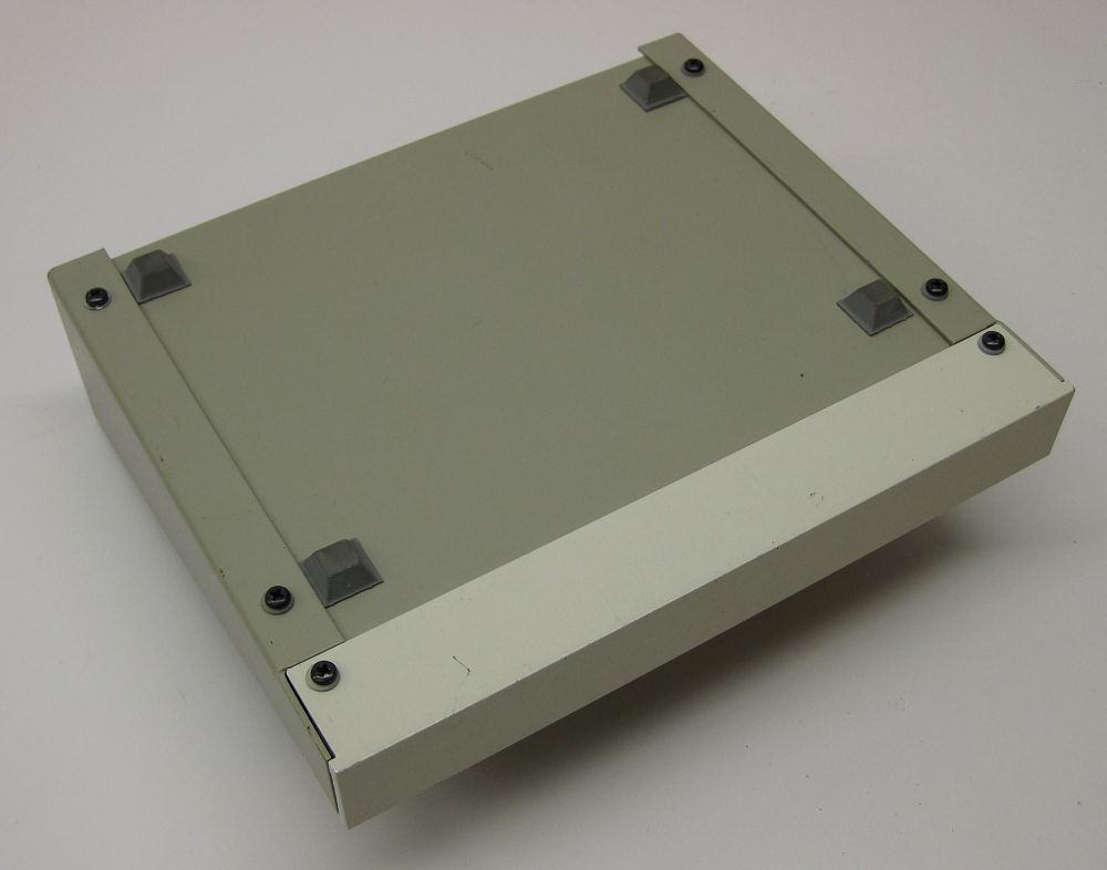 Boeckeler KS-30 VIA Controller (Knob Controller), Missing Push Button Cover