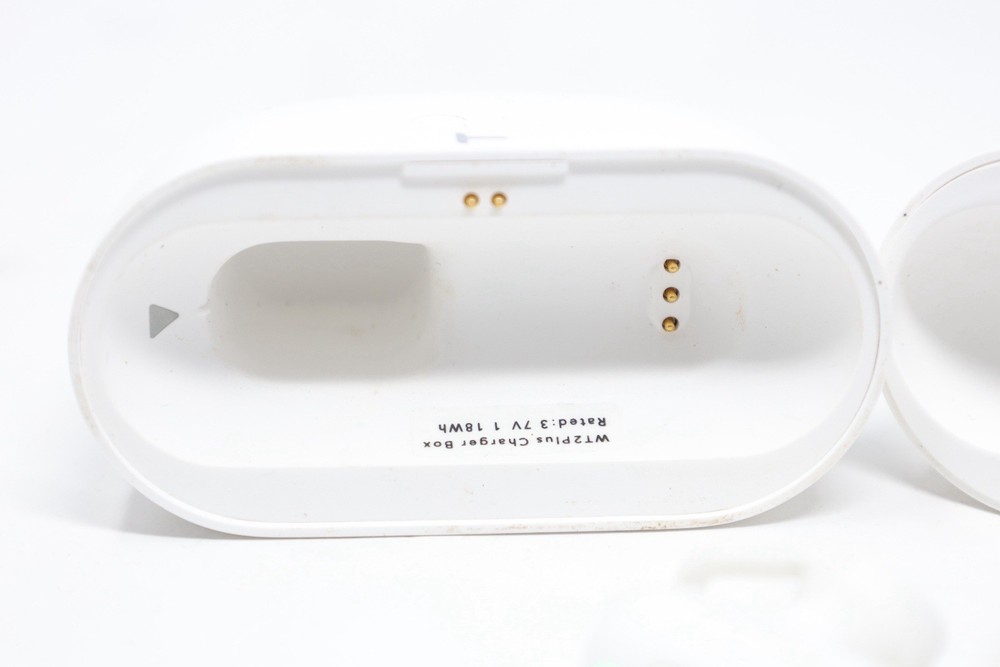 Timekettle WT2 Plus Earphone-type Translator Mutual Interpreter white