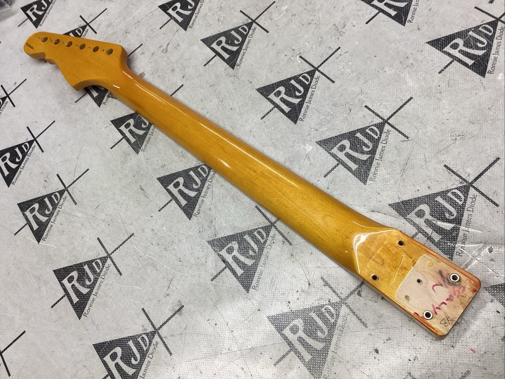 2004 G&L USA Legacy Neck Maple