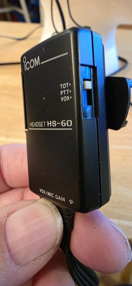 ICOM HS-60 HEADSET VOX, PTT, & ONE TOUCH