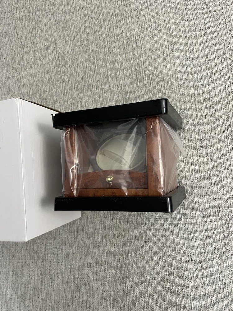 Stauer Automatic Single Watch Winder / Rotating Display Case in Walnut Wood New