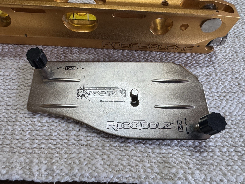 RoboToolz 3 Alignment Laser Torpedo Level Construction Woodworking Remodel Tool
