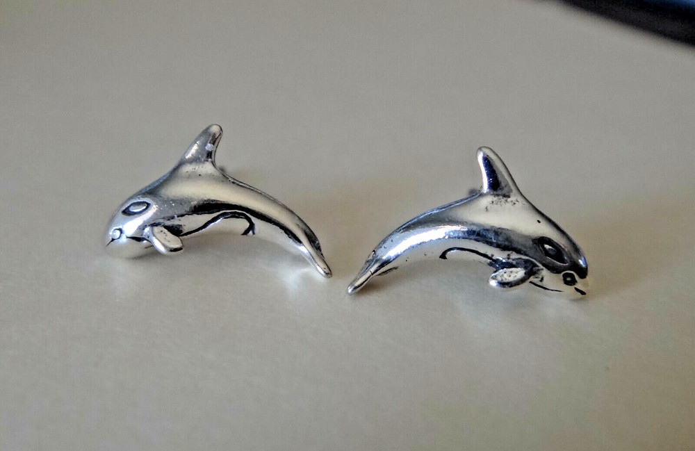 Sterling Silver TINY 8x12mm Orca Killer whale Studs Earrings!