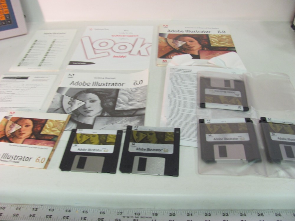 Adobe Illustrator 6.0 Macintosh Mac Manuals and Software - CDs & Floppy Discs