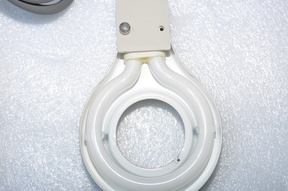 OLYMPUS SZ-FLR ILLUMINATOR FOR OLYMPUS MICROSCOPE