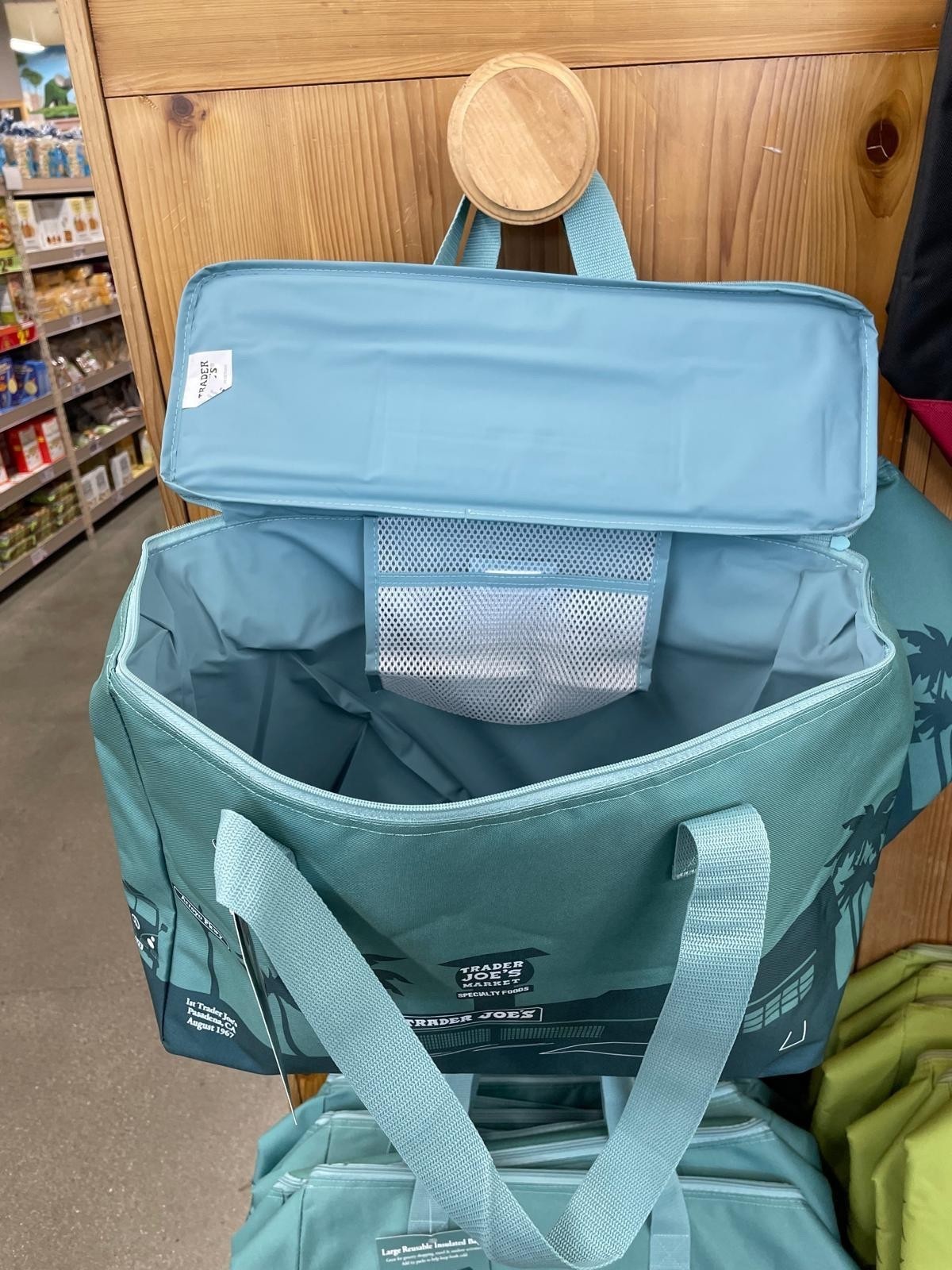 ⚡️ Trader Joe's Dusty Blue Tote Insulated Freezer Cooler Bag NEW FREE SHIP ❤️
