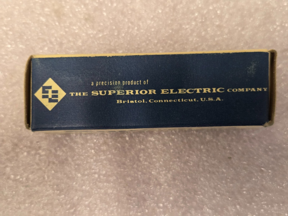 '1 PIECE' - PN# PS50GWT - SUPERCON - SOCKET PLUG - WHITE