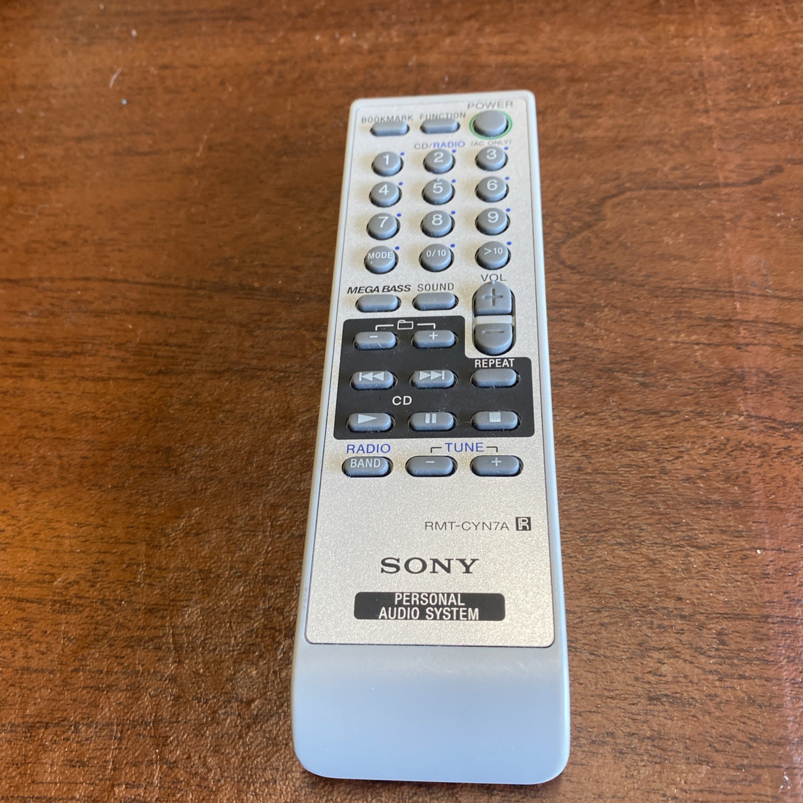 Sony ZS-YN7 Portable Boombox CD/R-RW AM/FM RADIO MegaBass W Remote No Batt Cover