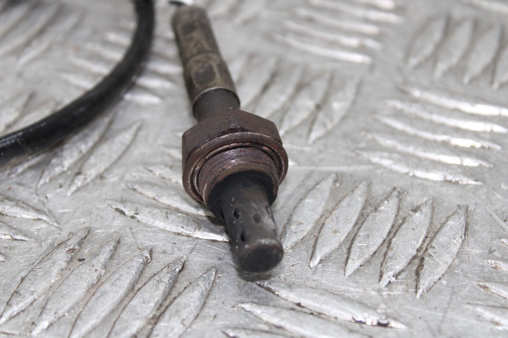 Triumph 955 I Tiger 2005 # exhaust lambda sensor 2001 - 2006