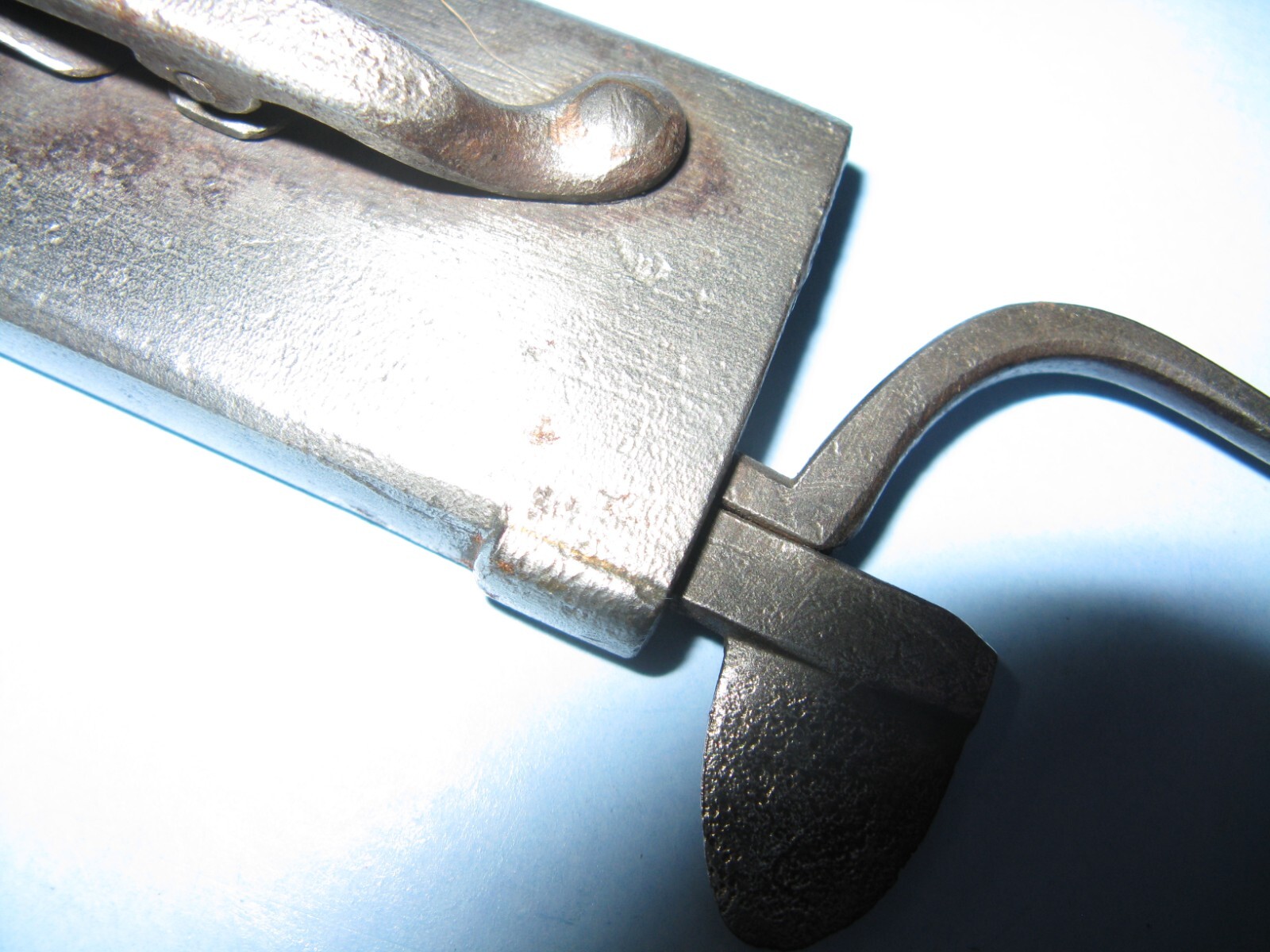 Spring Loaded Bloodletting Fleam Lancet Veterinary