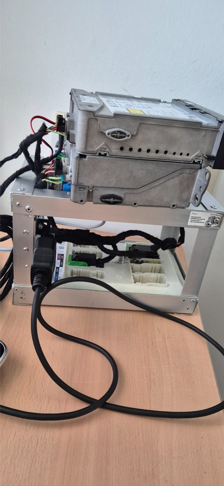 BMW Bench MGU ID7 Virgin Flashing Coding