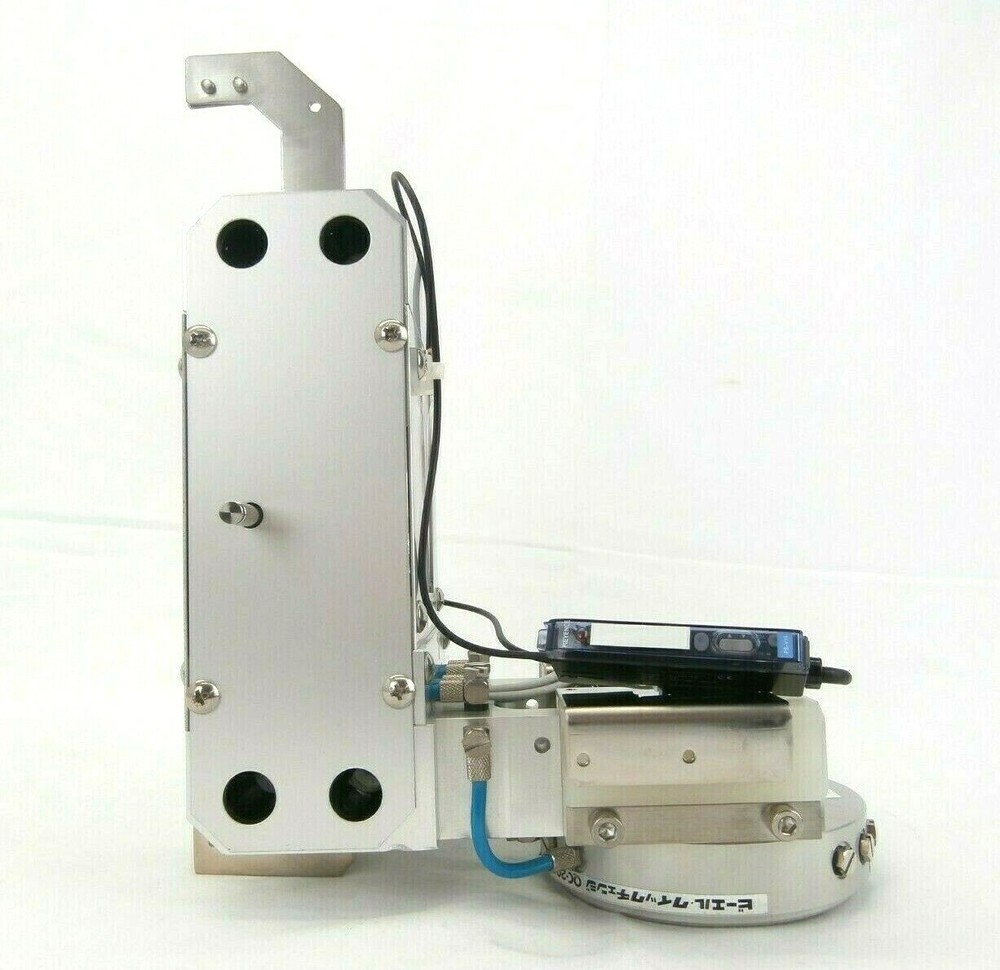 BL Autotec QC-20C-S44 Robot End-Effector Exchange System with Rail Guide Working