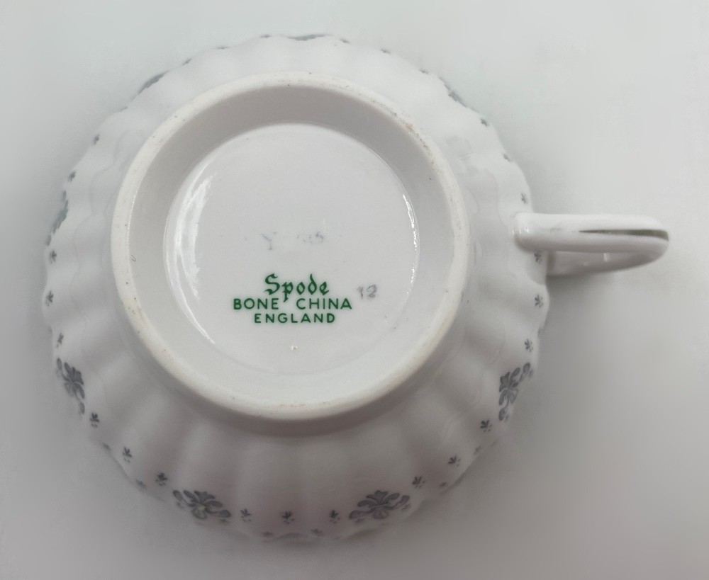Spode Fleur de Lys Grey Cup (s) Y7515