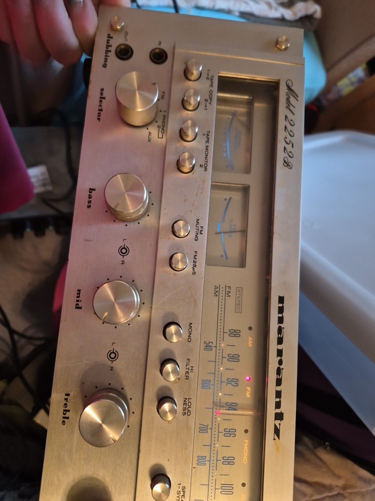 Marantz Model 2252B Vintage Stereo Receiver Read Description