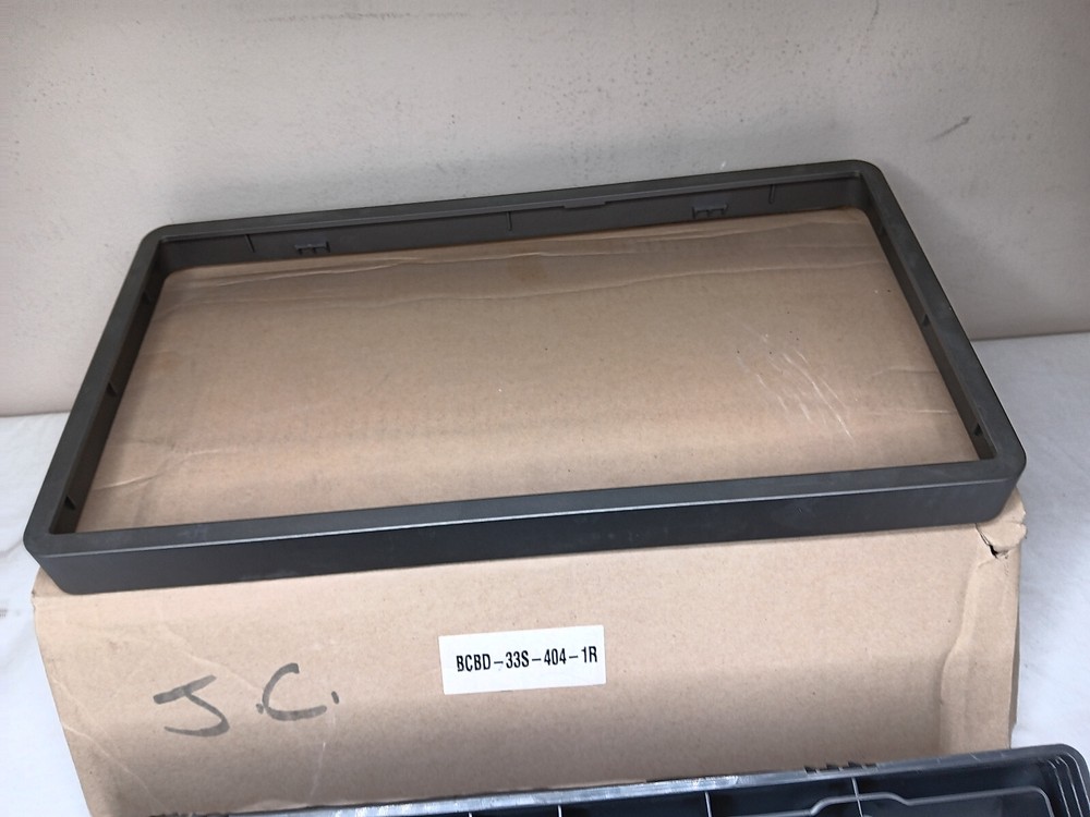 Bogen BCBD-32S-404-1R Clock *Wrong Box*