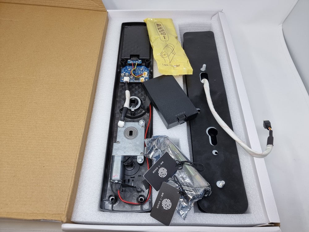 Smart Door Lock, 8 Ways to Unlock - Black