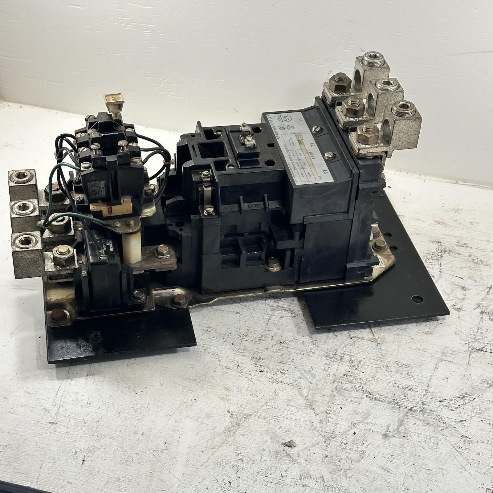 ALLEN BRADLEY SIZE 5 MOTOR STARTER 509-FOD COIL 120 V 200 HP SERIES L 270A