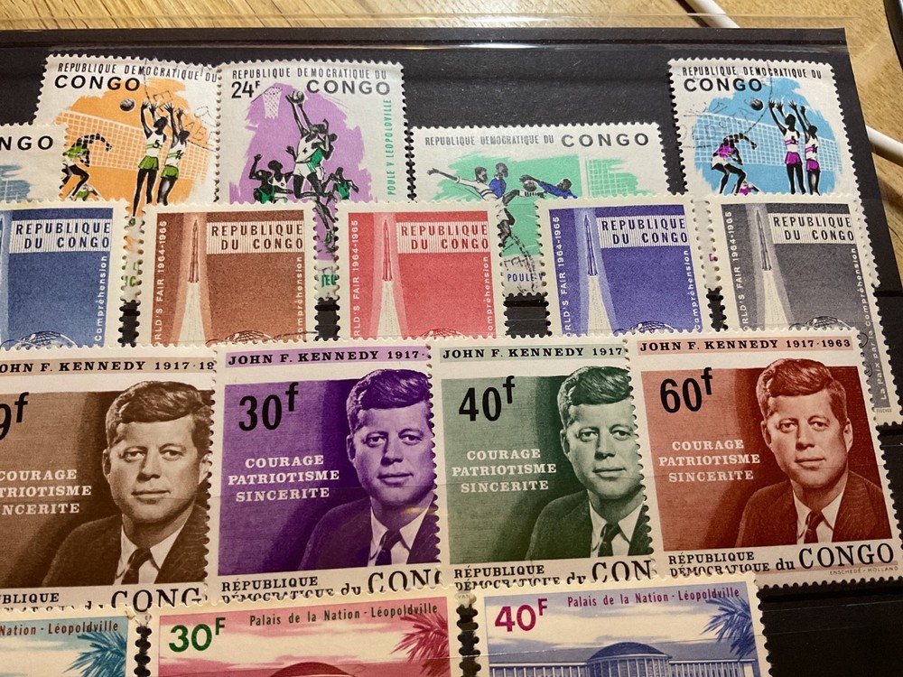 Rep Congo mint never hinged or used stamps B2109