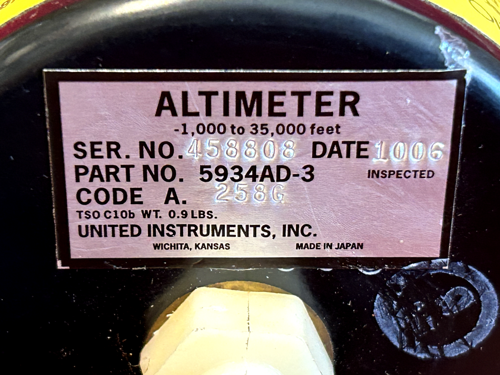 UNITED INSTRUMENTS ALTIMETER P/N 5934AD-3