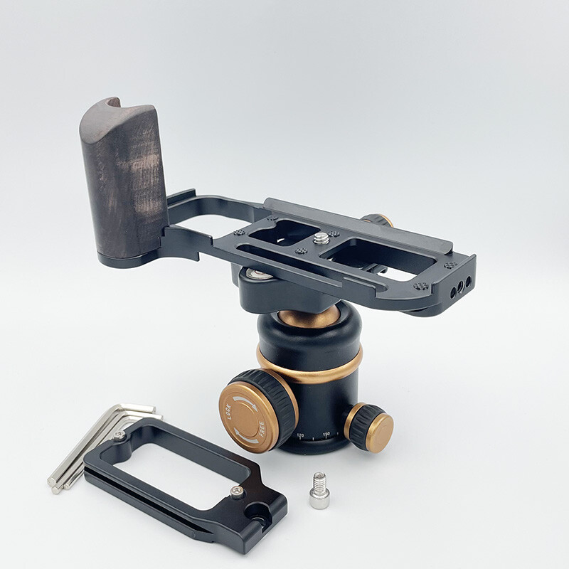 Wooden Vertical L Bracket for Nikon DF Camera Quick Release Plate Hand Grip
