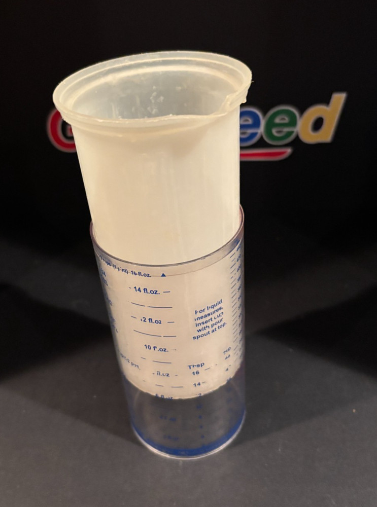Pampered Chef Measure All 2 Cup Liquid Dry Solid 1997