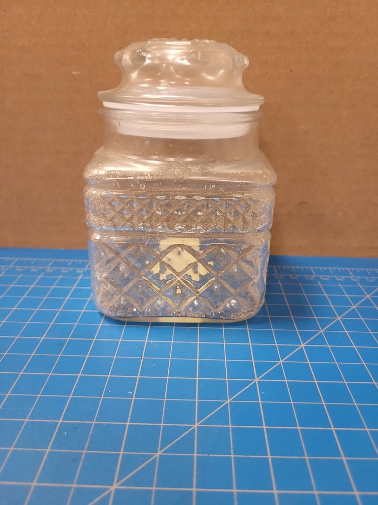 Clear Glass Kitchen Canister Jar Lid Embossed Diamond Pattern Storage Container