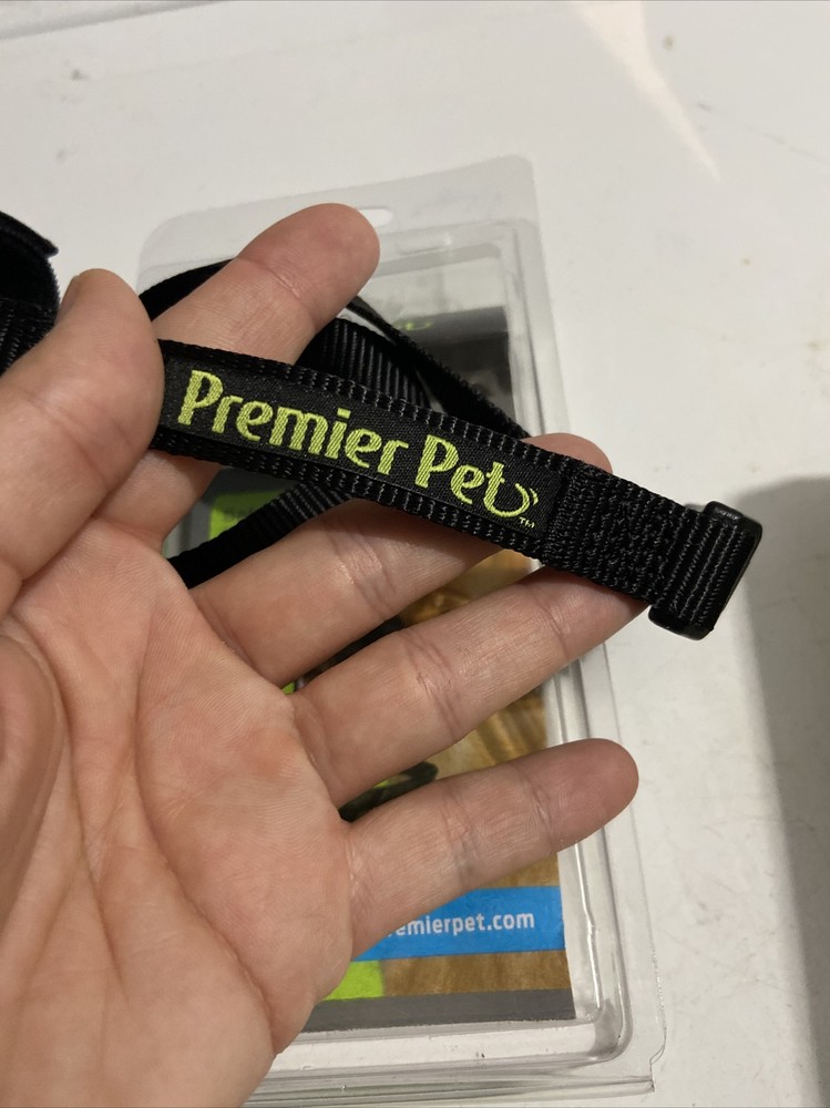 Premier Pet Dog Muzzle M47D .New ,Open Box