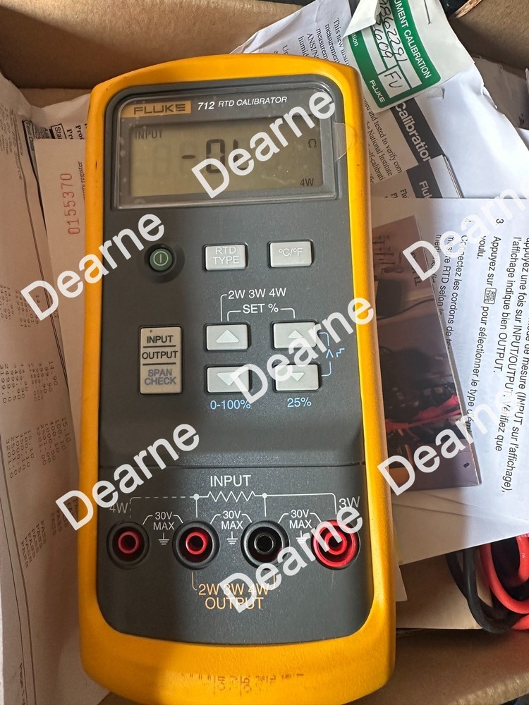 FLUKE 712 RTD PROCESS CALIBRATOR W/LEADS