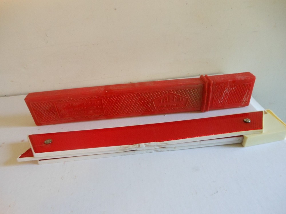 Tal-Mu Finland reflecting triangle traffic warning reflective