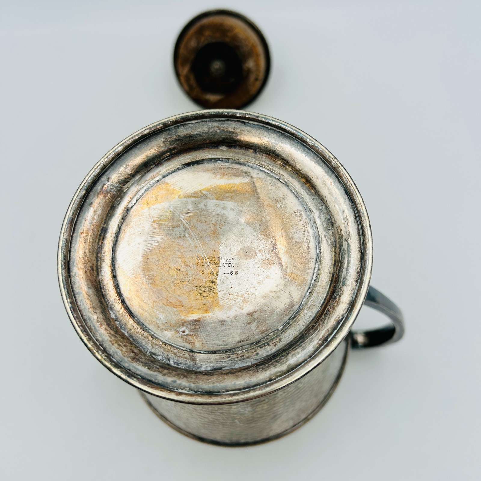 Art Deco Hammered Nickel Silver Plated Cocktail Martini Shaker Cork Lid Cap VTG