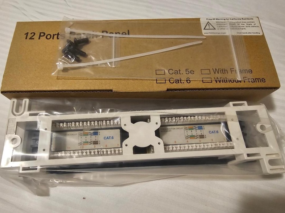 12-Port CAT6 UTP Mini Patch Panel 1U, Black