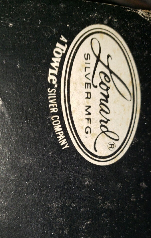 Vintage LEONARD SILVER 1978 Silverplated Food Warmer Model 5511 Dinnerware