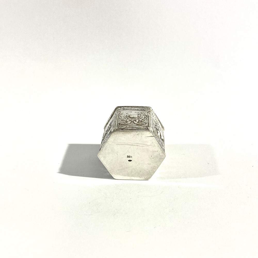 Antique Solid Silver Italian Pillbox , Hallmarked with decors