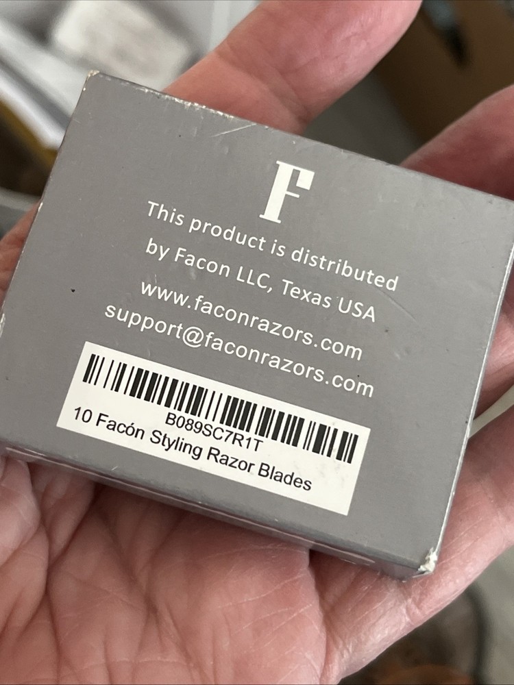 Facon Razor And Scissors