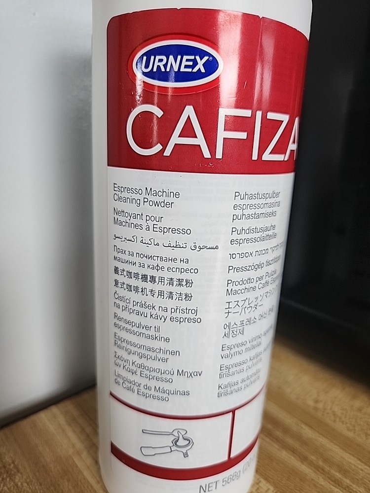 URNEX CAFIZA espresso machine cleaner 20oz