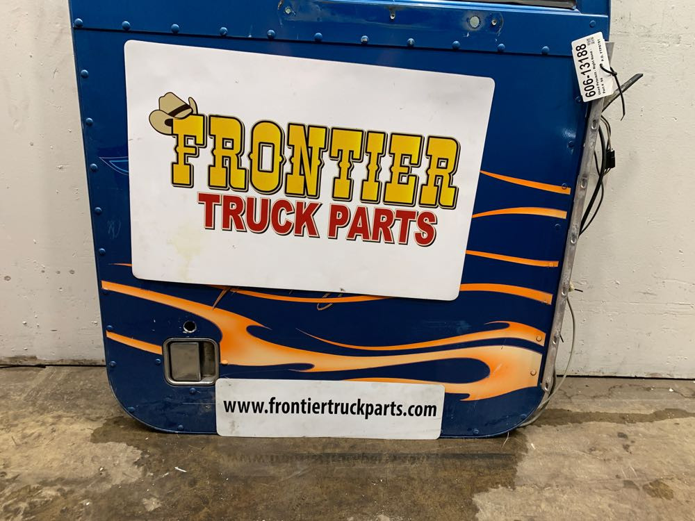Peterbilt 378 Door (606-13188)