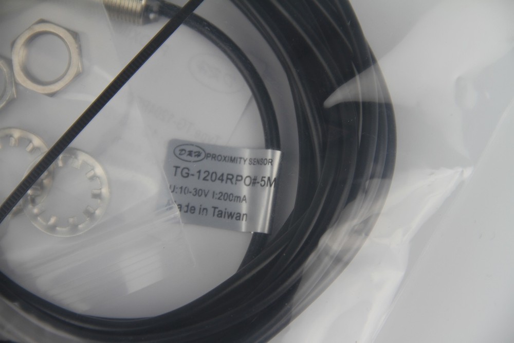 New TG-1204RPO#-5M proximity switch sensor