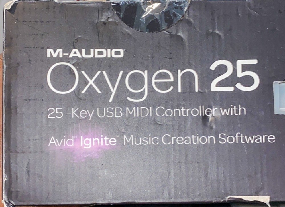 M Audio Oxygen 25- 25 Keys MIDI Controller Keyboard