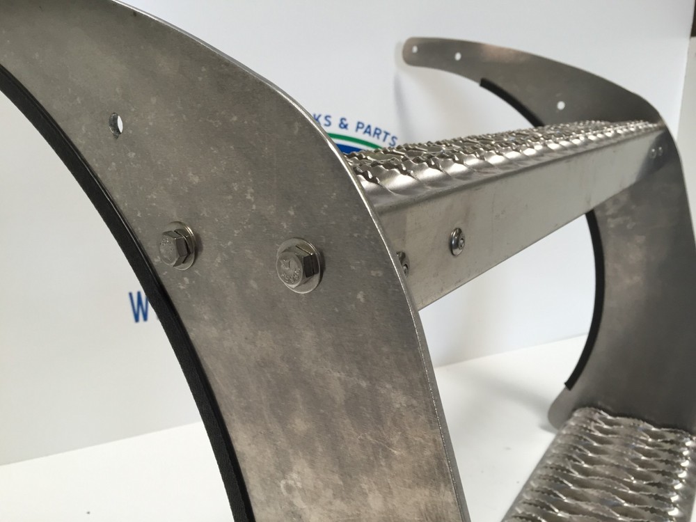 Peterbilt Tank Bracket Edge Trim