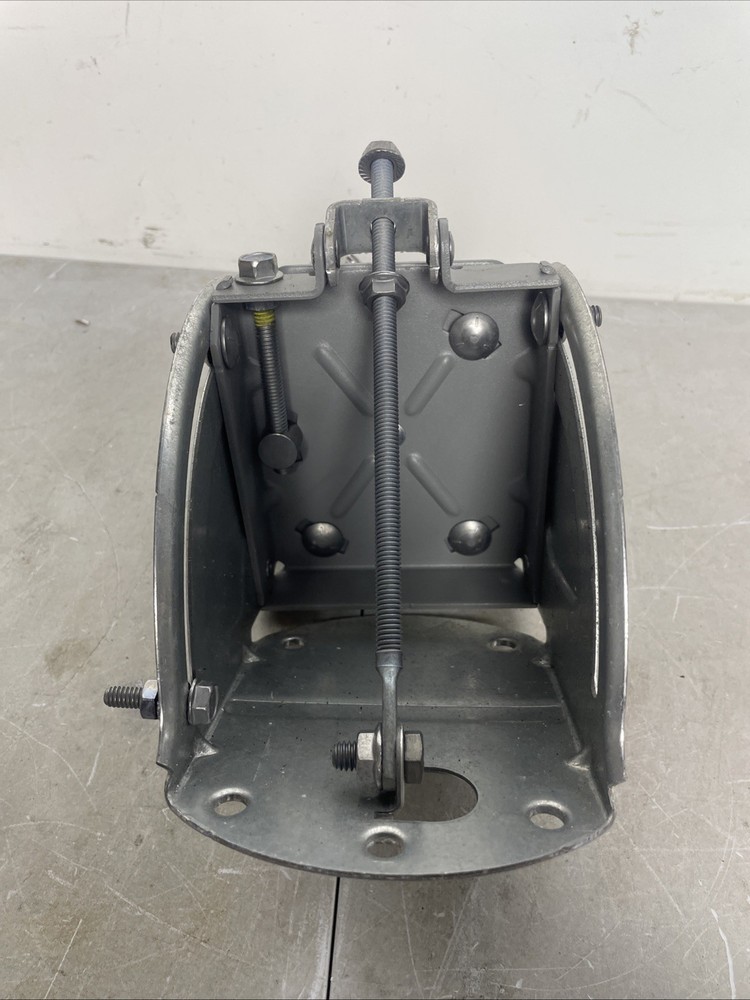 7581428 Satellite Adjustment Bracket