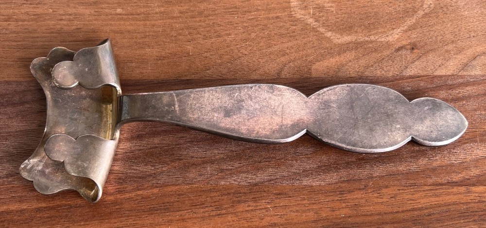 Antique Silver Plated Plate Dish Holder Gripper Handle