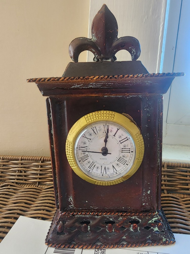 rustic table clock