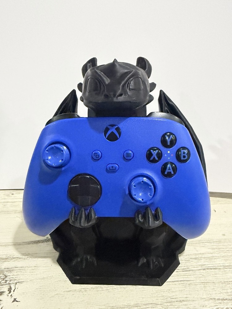 Black Dragon Controller Stand Clips On for Xbox Series X|S Controller