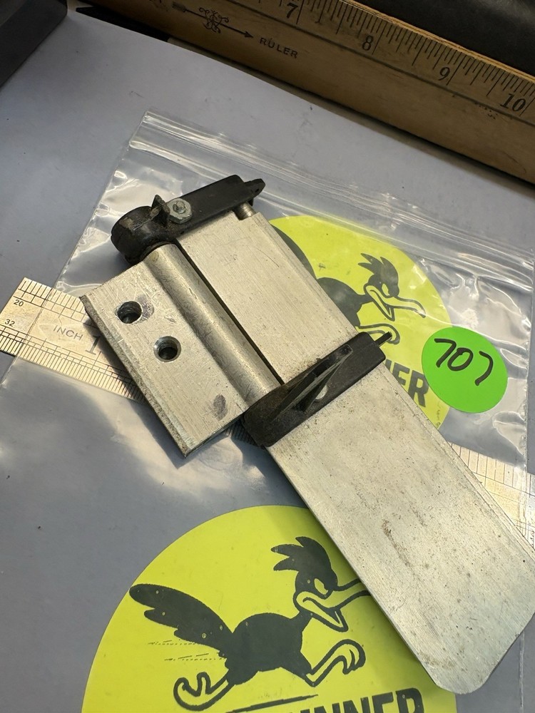 RC BOAT RUDDER PART USED