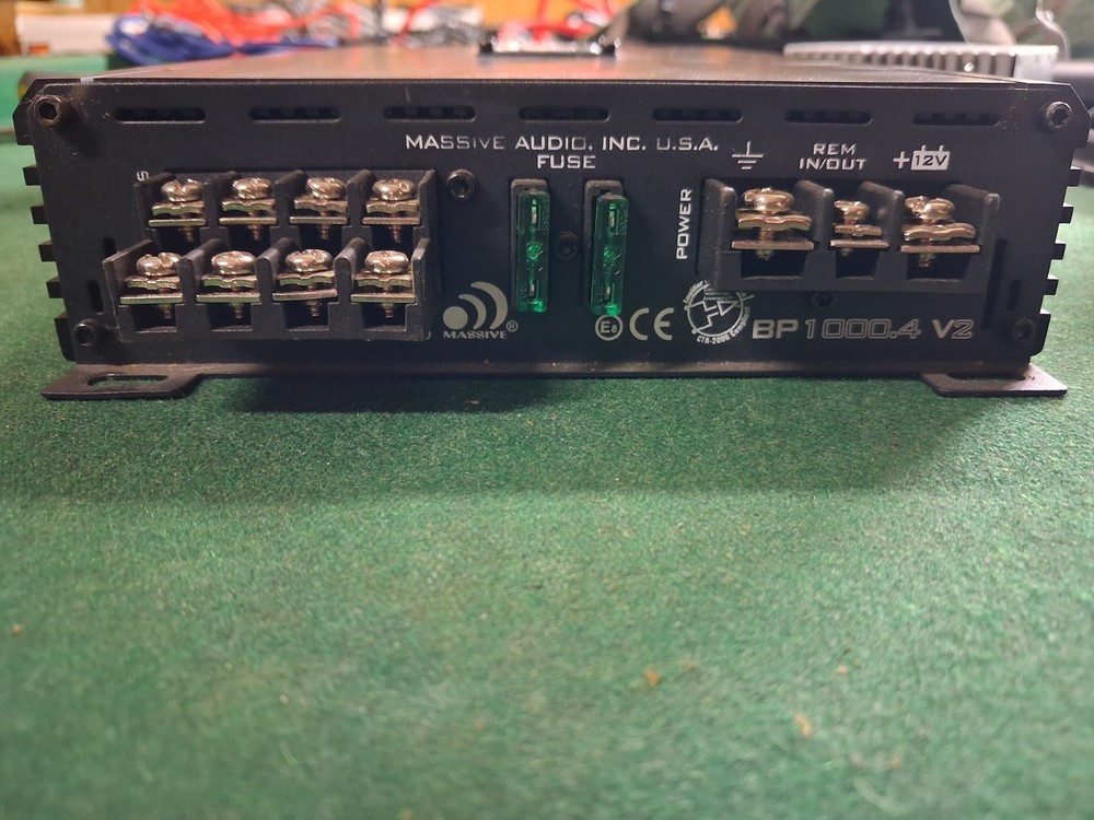 Massive Audio B2000.4 2000W 4 Channel Car Amplifier