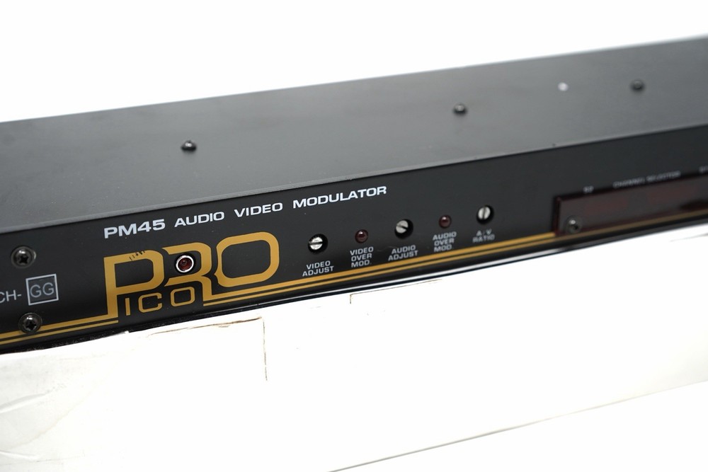 Pico Pro PM45 Audio Video RF Modulator PLL SAW Filter NTSC 110V